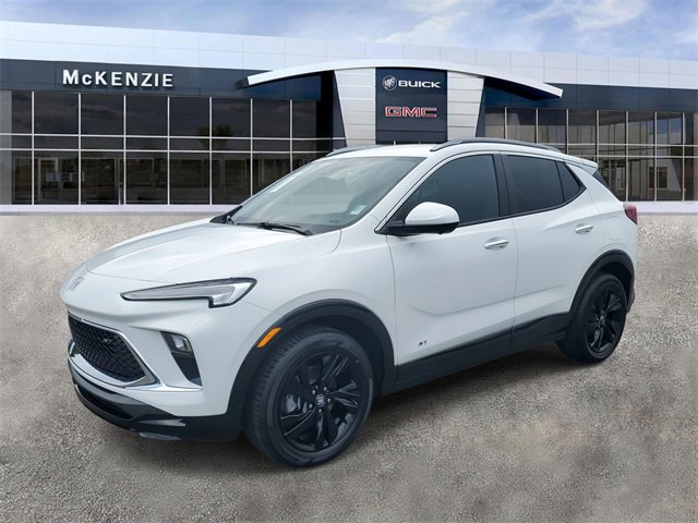 2026 Buick Encore GX Sport Touring photo 2