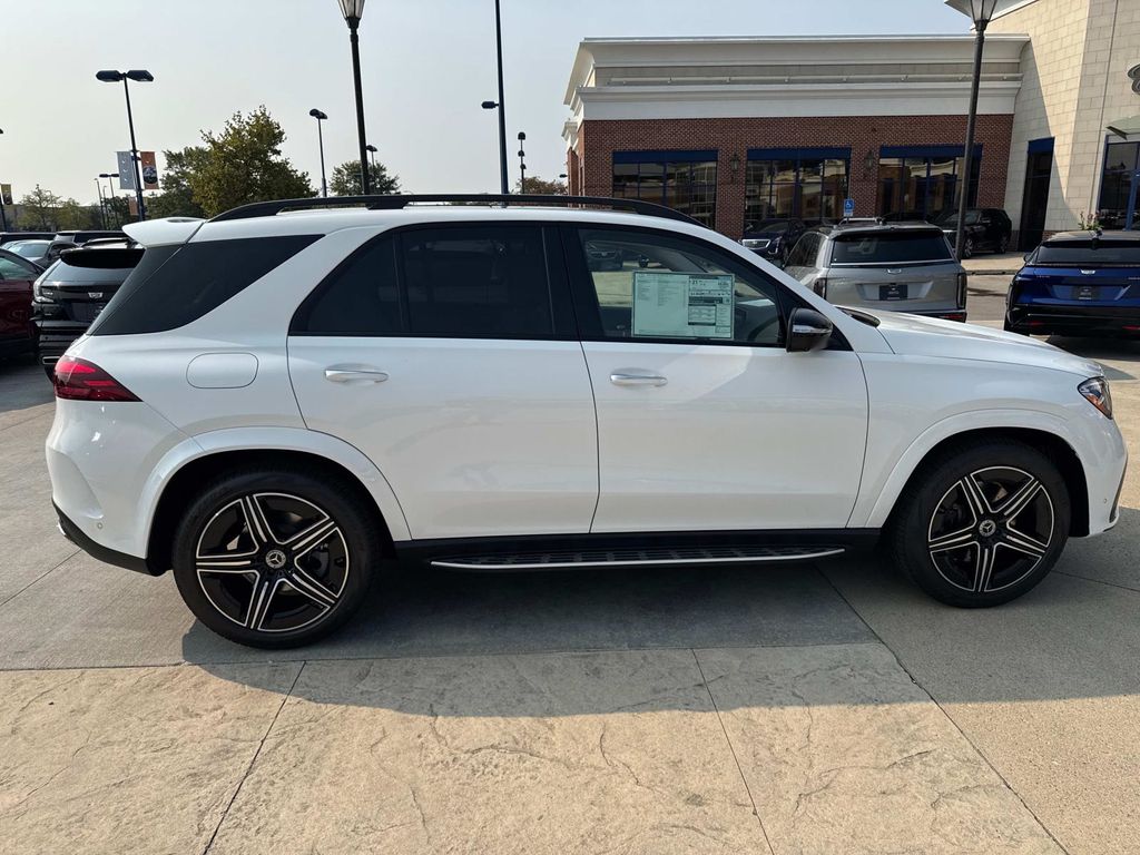2026 Mercedes Benz GLE 450 4MATIC photo 5