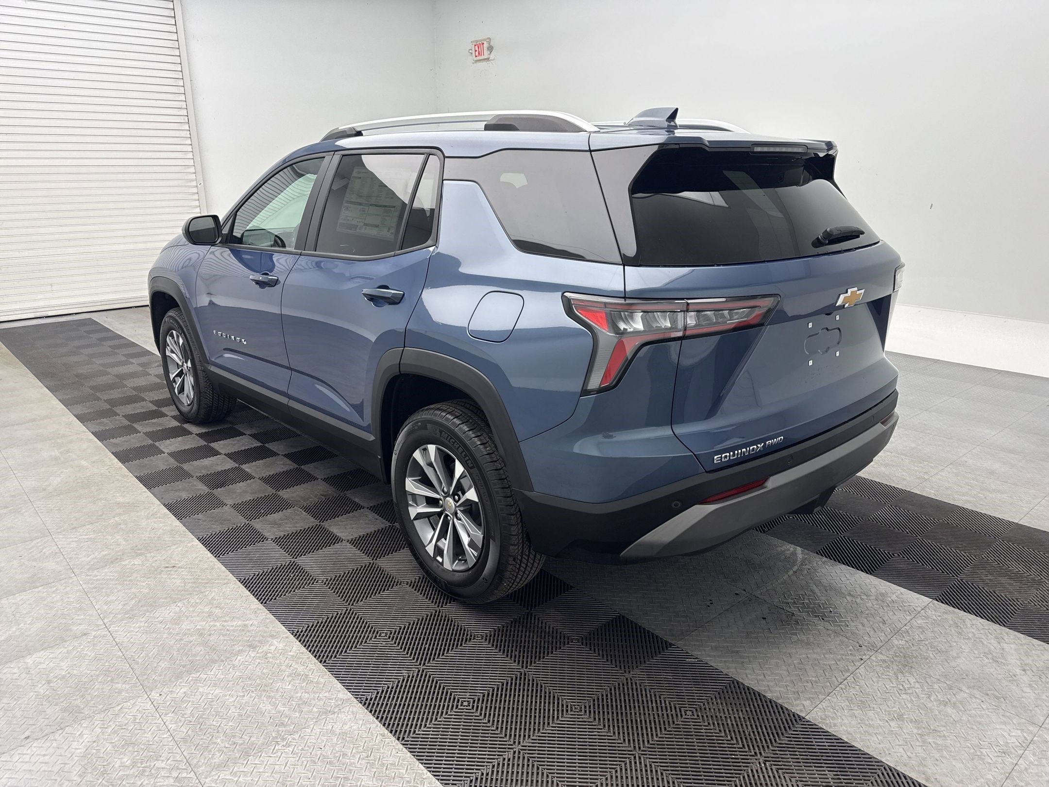 2026 Chevrolet Equinox LT photo 3