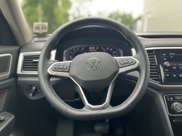 2022 Volkswagen Atlas SE Technology photo 30
