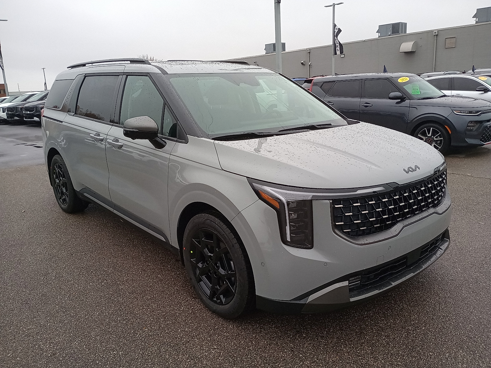 2026 Kia Carnival SX's photo