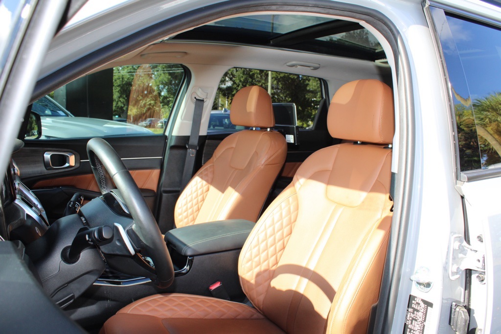 2022 Kia Sorento X-Line SX Prestige photo 3