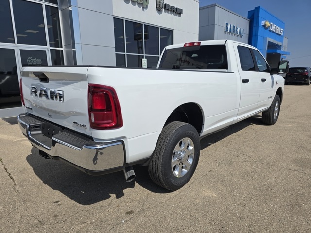2026 Ram 3500 Big Horn photo 4
