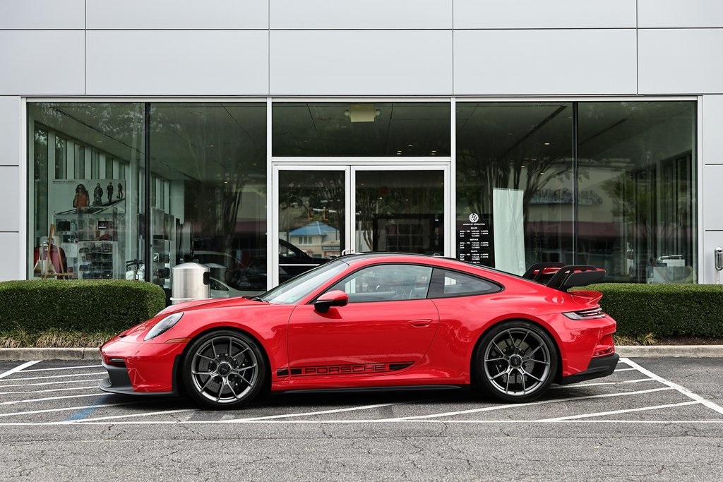 2022 Porsche 911 GT3 photo 2