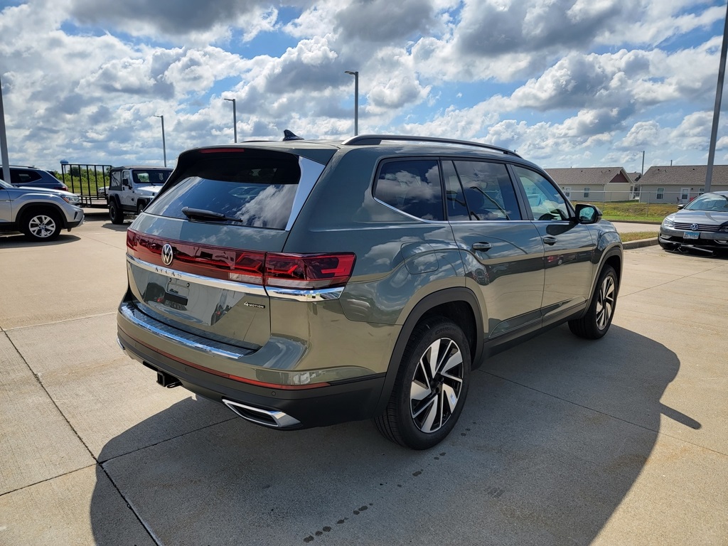 2026 Volkswagen Atlas SE Technology photo 3