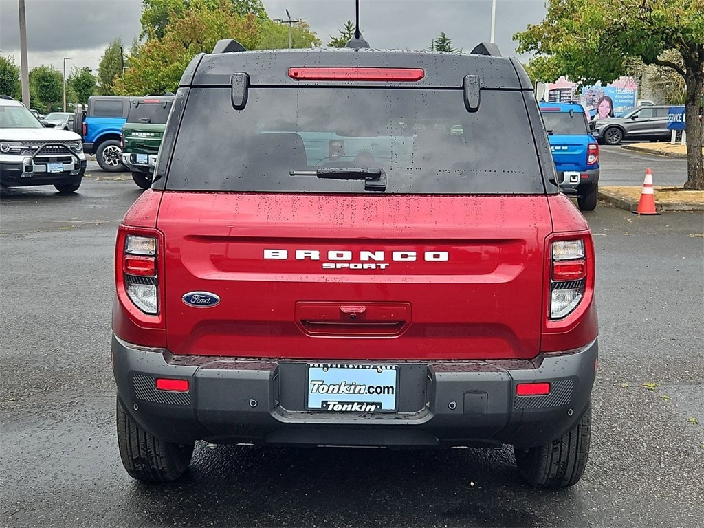 2025 Ford Bronco Sport Outer Banks photo 4