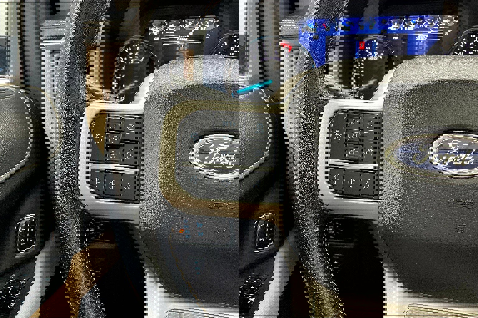 2023 Ford Expedition MAX Limited photo 19