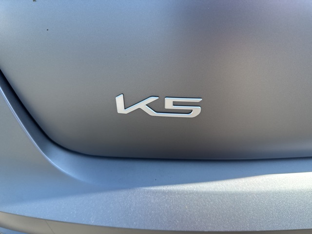 2025 Kia K5 GT-Line photo 13