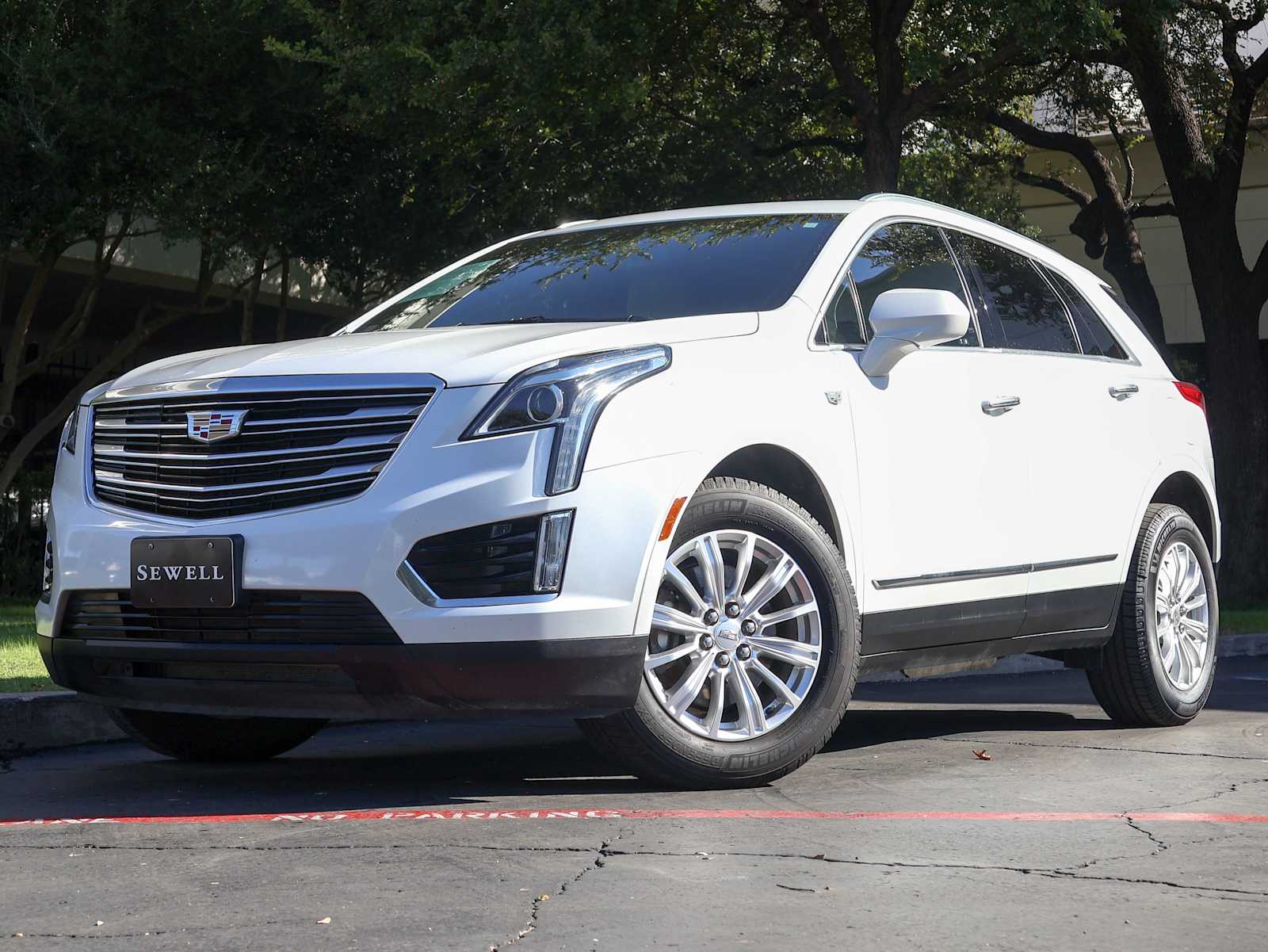 2019 Cadillac XT5 Base