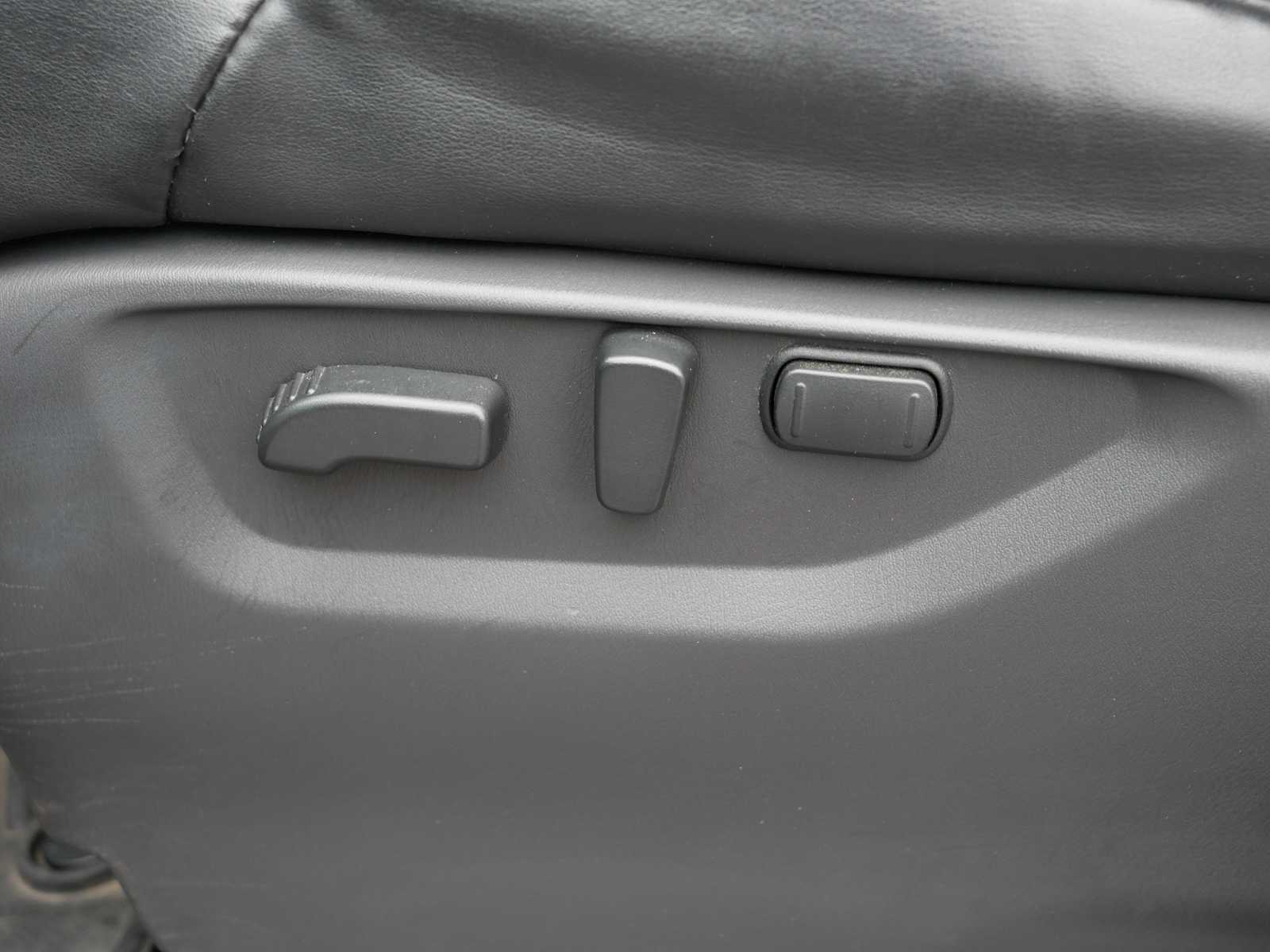 2021 Nissan Armada SL photo 12