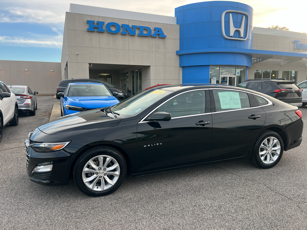 2024 Chevrolet Malibu 1LT's photo