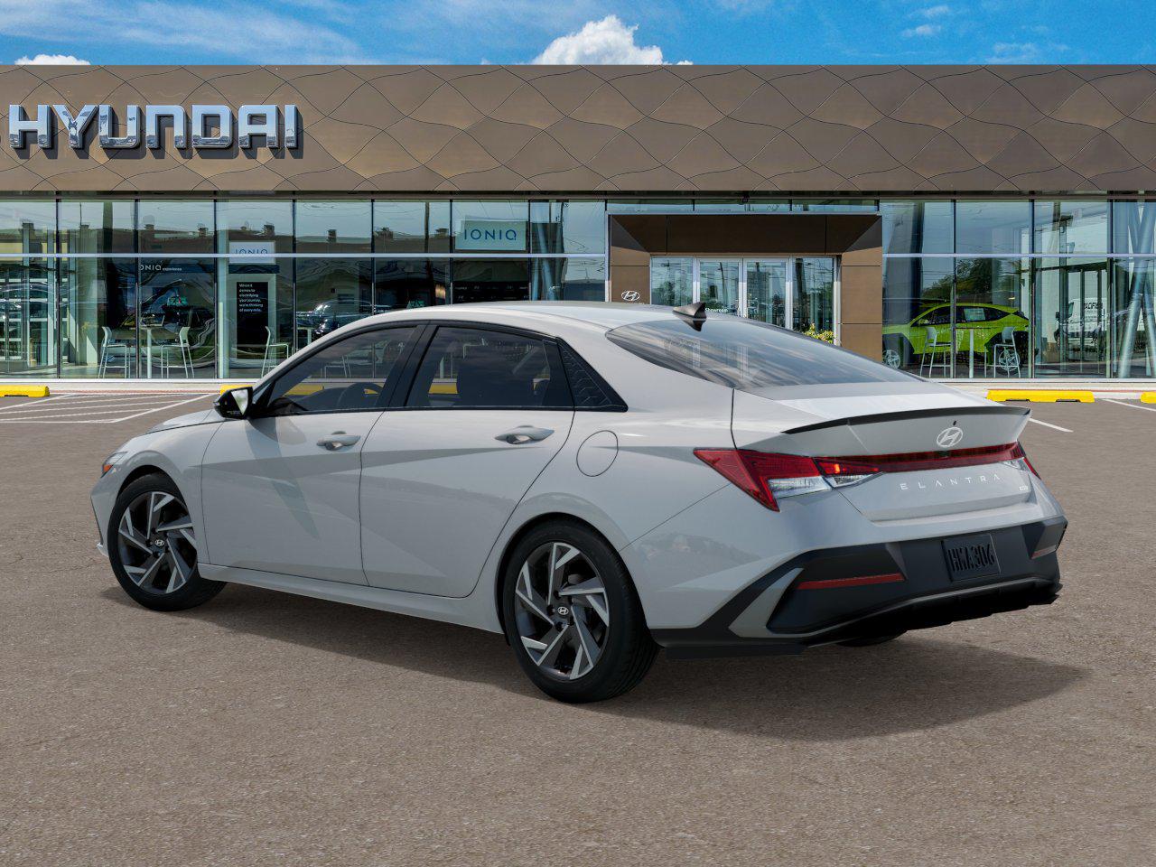 2025 Hyundai Elantra Hybrid SEL Sport photo 3
