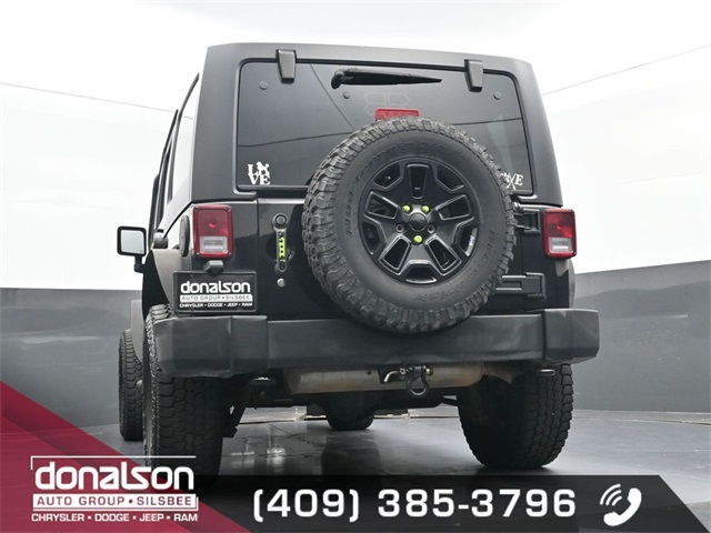 2014 Jeep Wrangler Unlimited Sport photo 15