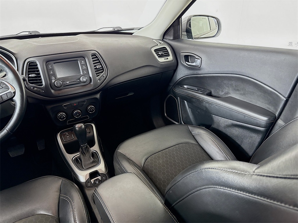 2018 Jeep Compass Latitude photo 22