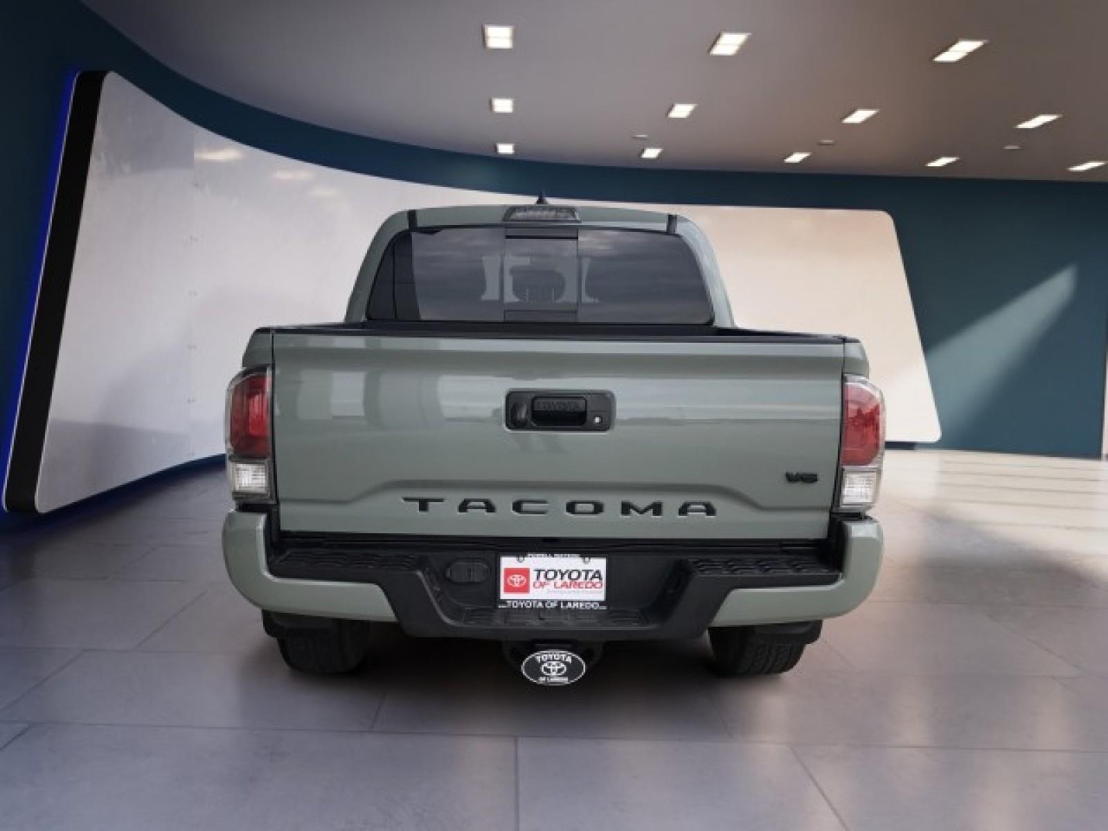 2023 Toyota Tacoma 4x4 TRD Sport Double Cab V6 photo 3