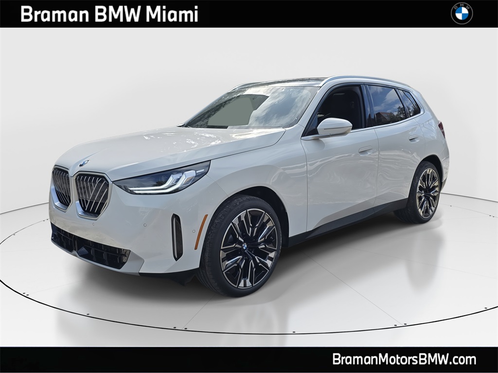 2026 BMW X3 30's photo