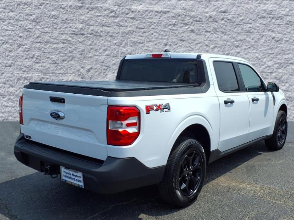 2024 Ford Maverick XLT photo 3