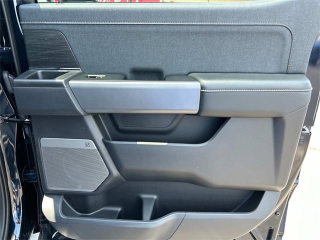 2024 Ford F-150 Lariat photo 16