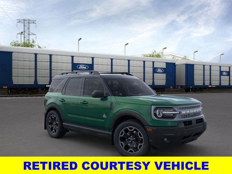 2025 Ford Bronco Sport Outer Banks photo 7