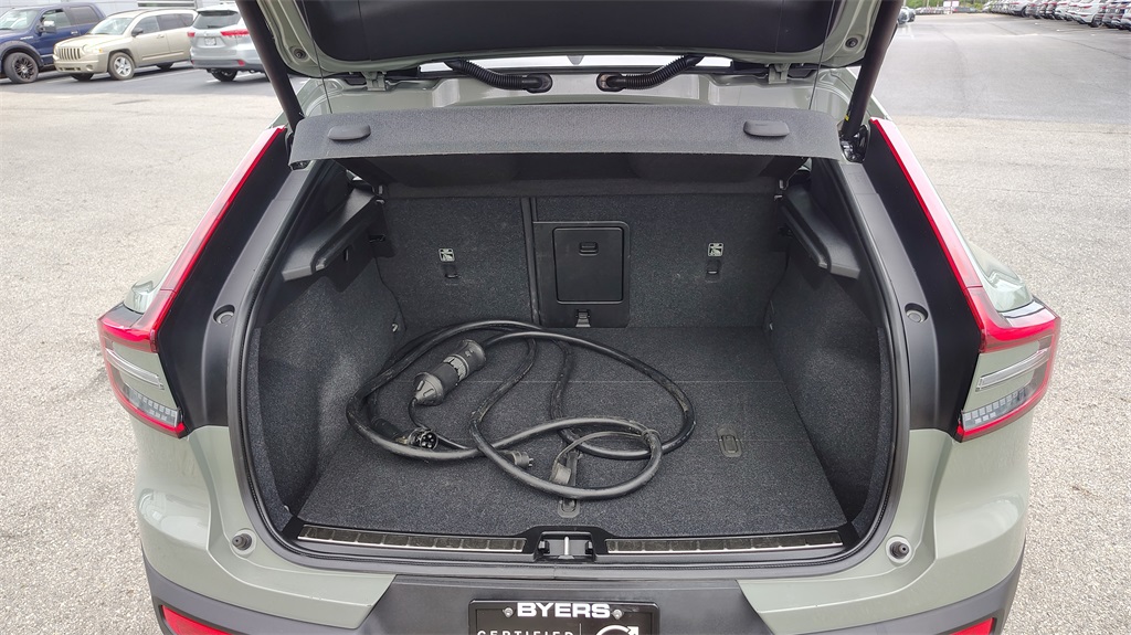2023 Volvo C40 Recharge Plus photo 31