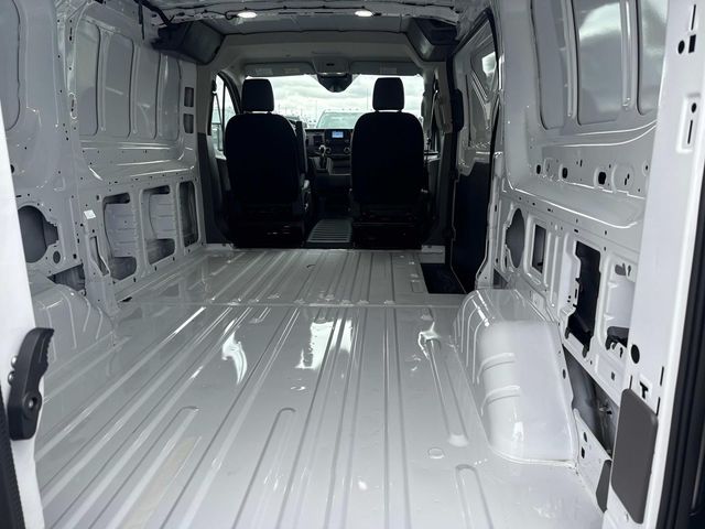 2025 Ford Transit Cargo Van photo 3