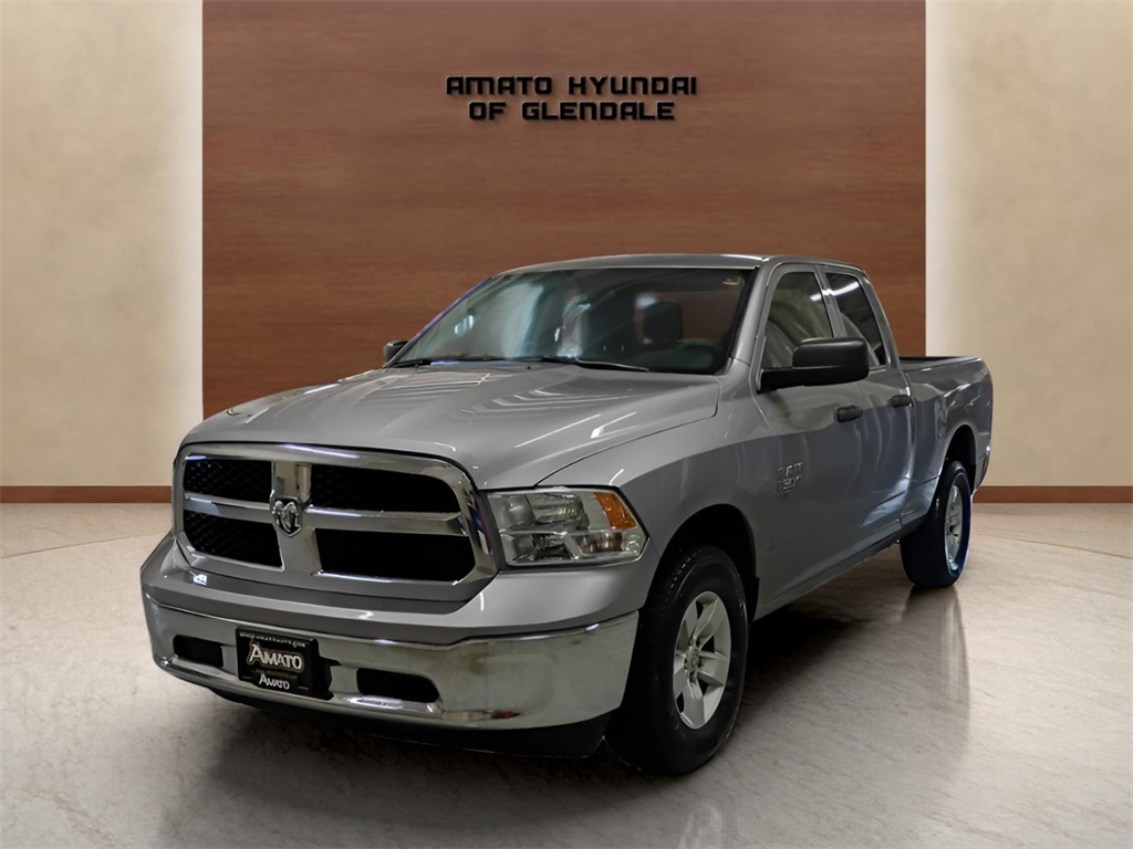 2024 RAM Ram 1500 Classic SLT's photo