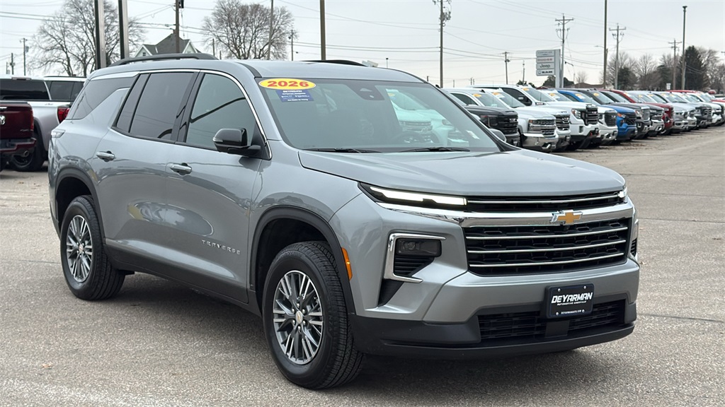 2026 Chevrolet Traverse LT's photo