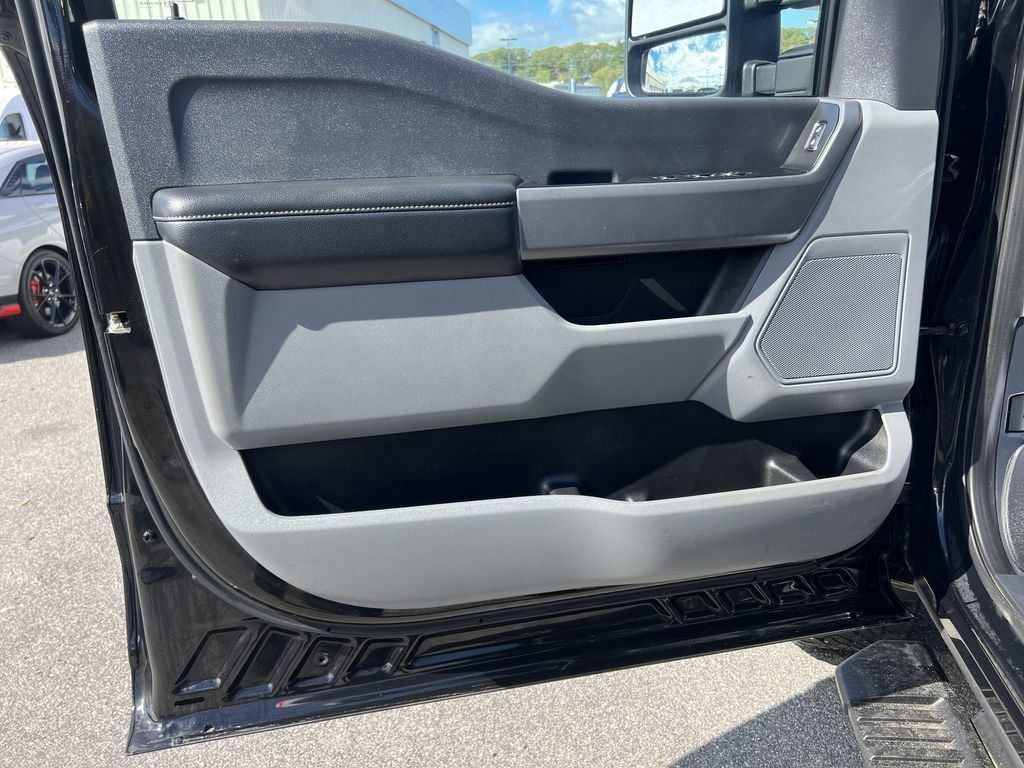2023 Ford F-250 photo 8
