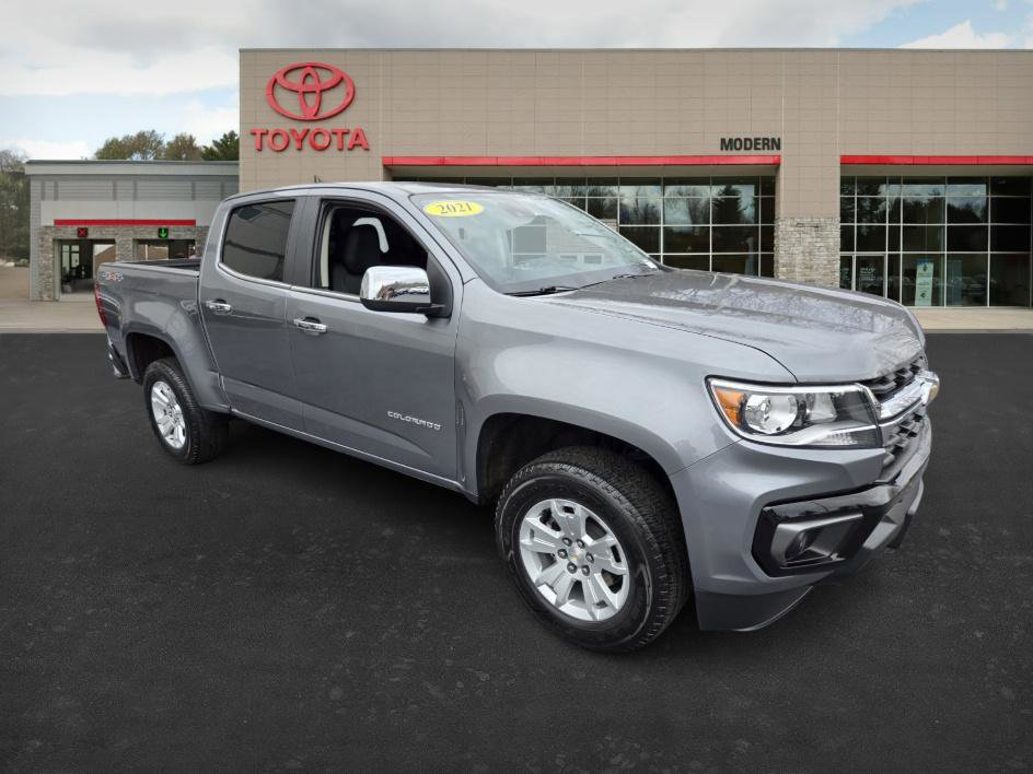 2021 Chevrolet Colorado LT photo 3