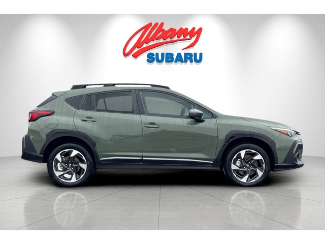 2025 Subaru Crosstrek Limited photo 2