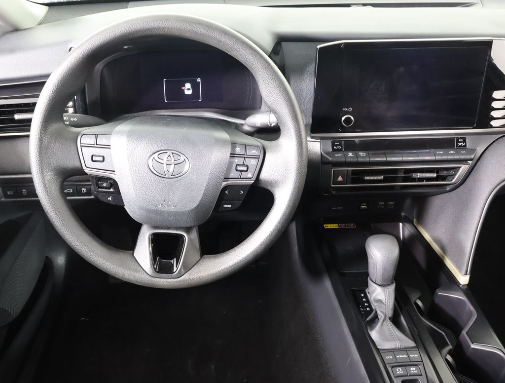 2025 Toyota Camry LE photo 10