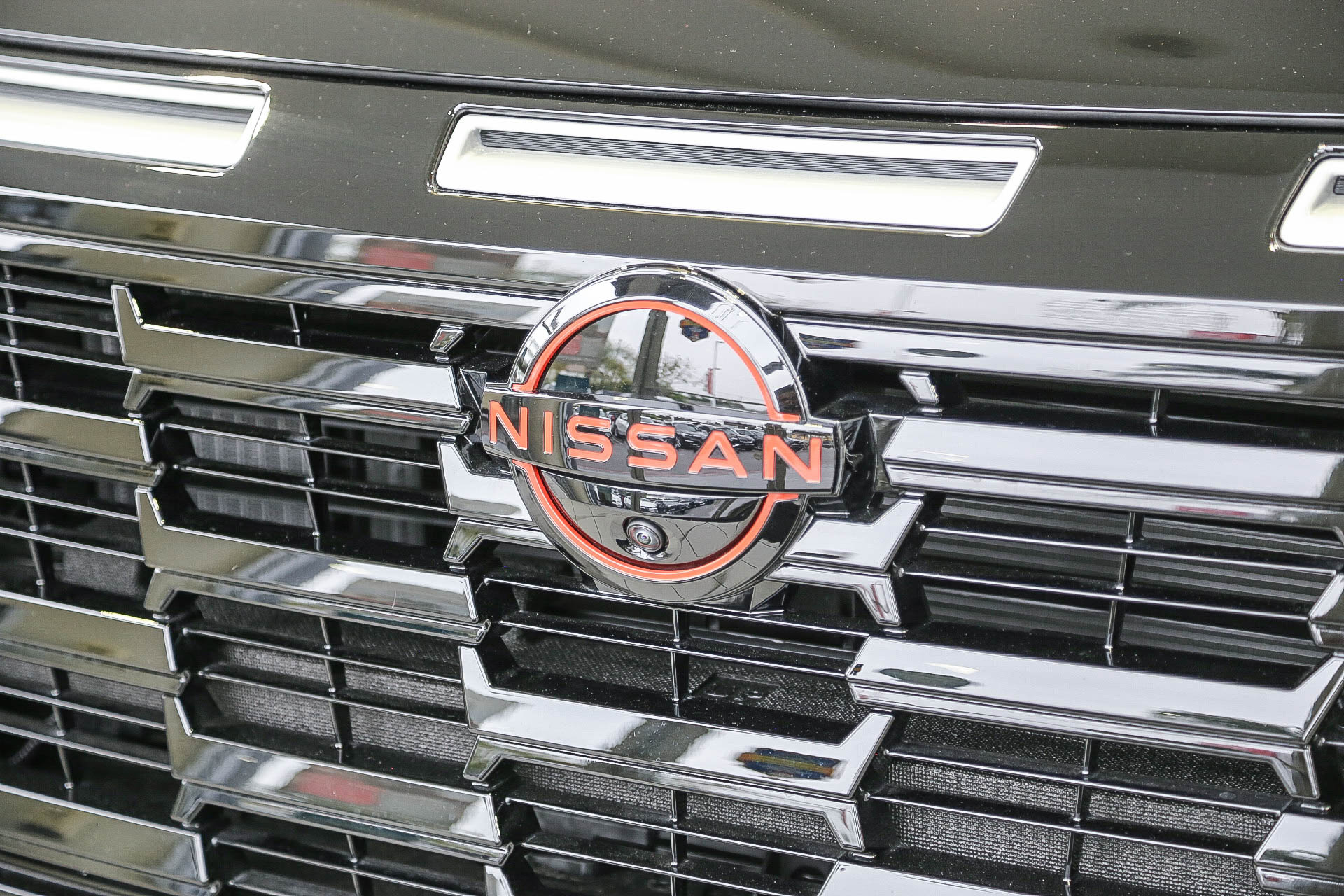 2025 Nissan Armada photo 4
