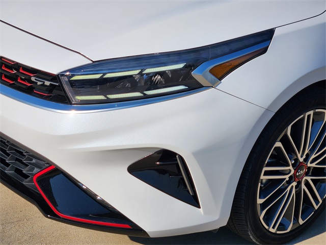 2023 Kia Forte GT photo 9