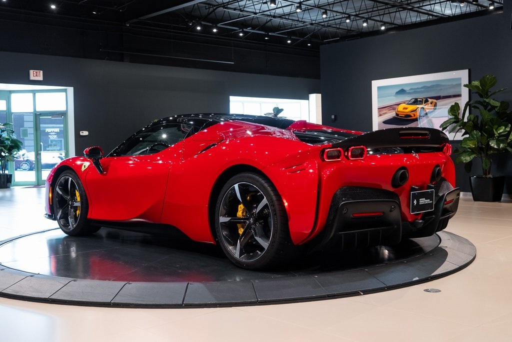 2023 Ferrari SF90 Spider Base photo 37