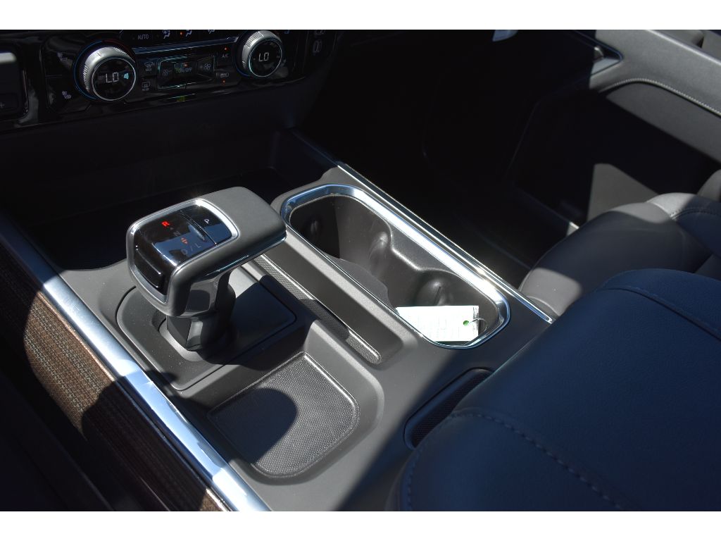 2025 Chevrolet Silverado 1500 LT photo 34