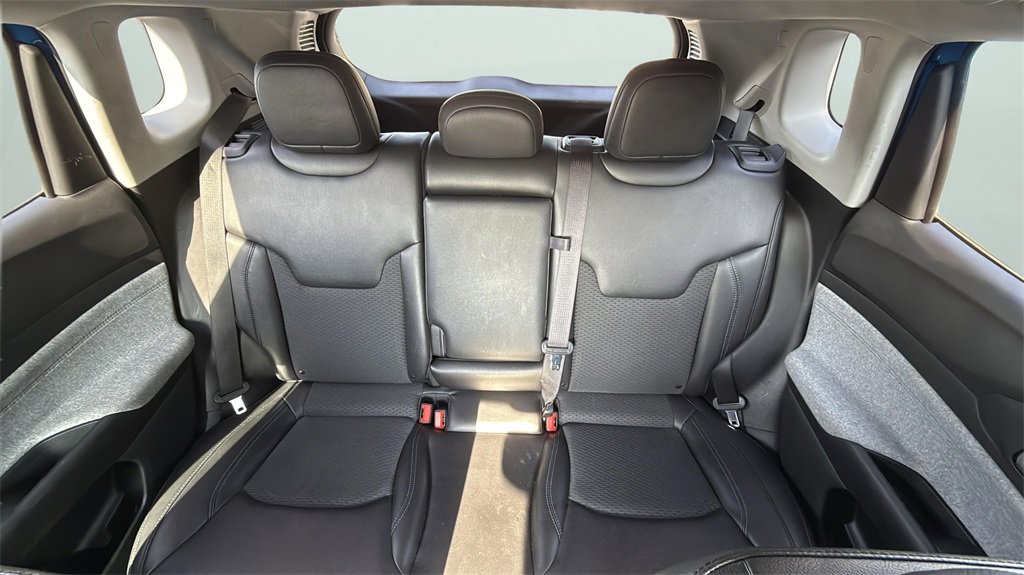 2022 Jeep Compass Latitude photo 16