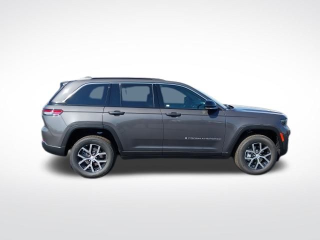 2025 Jeep Grand Cherokee Limited photo 23