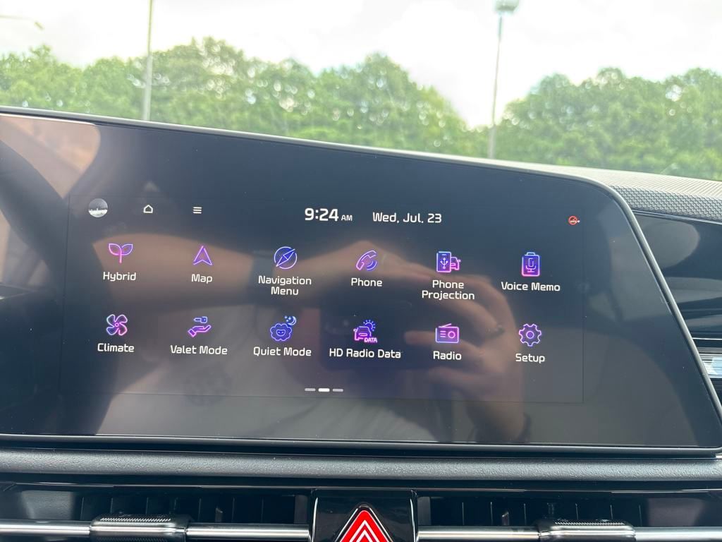 2025 Kia Niro SX photo 19
