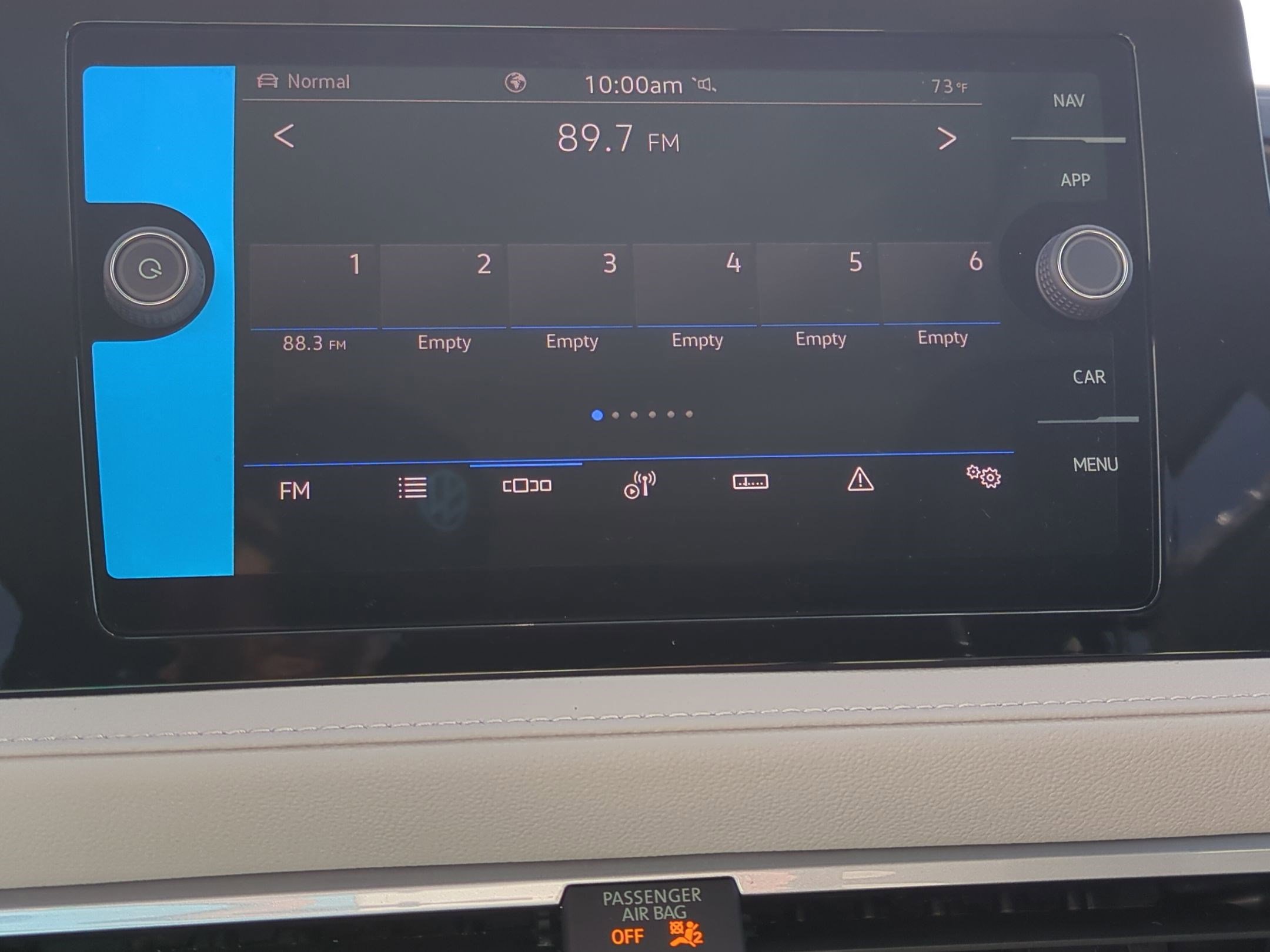2025 Volkswagen Taos SEL photo 10