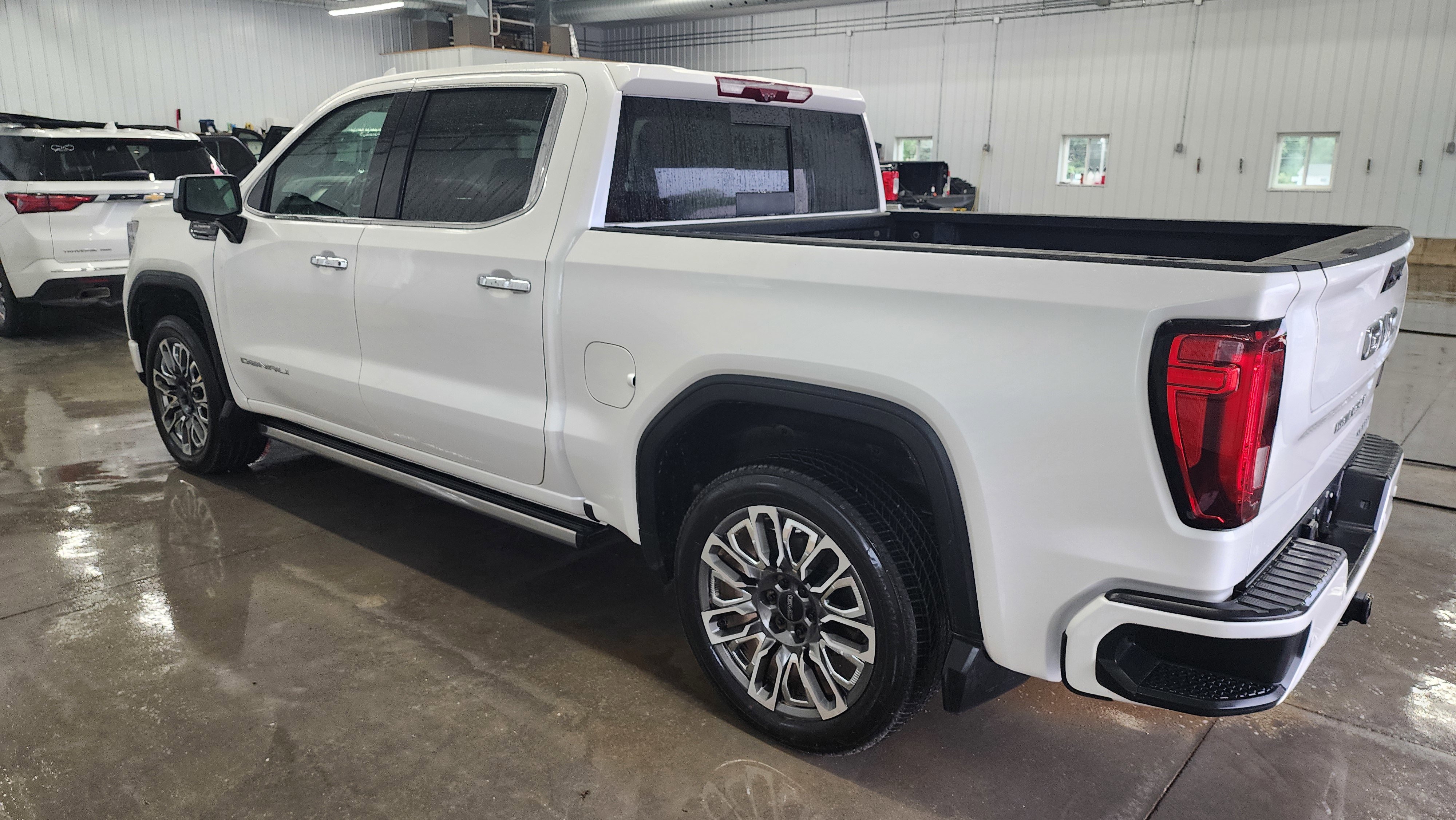 2023 Gmc Sierra 1500 Denali Ultimate photo 3