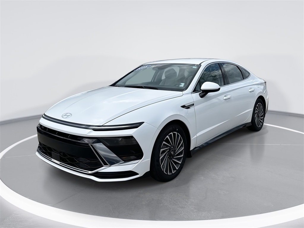 2025 Hyundai Sonata Hybrid SEL's photo
