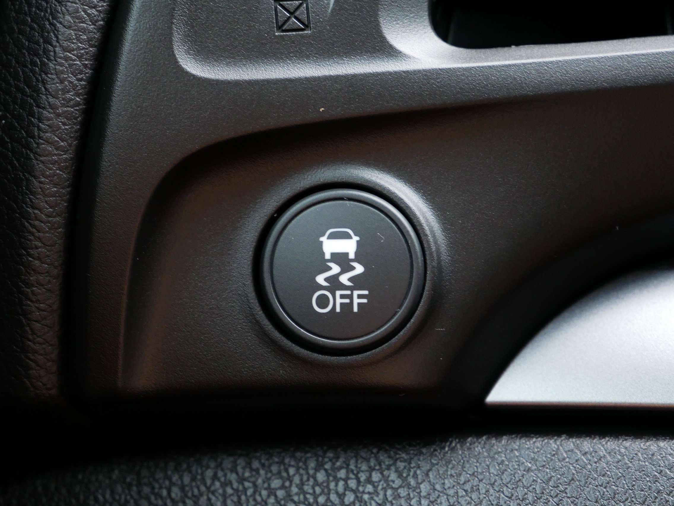 2013 Acura ILX 2.0L Premium photo 26