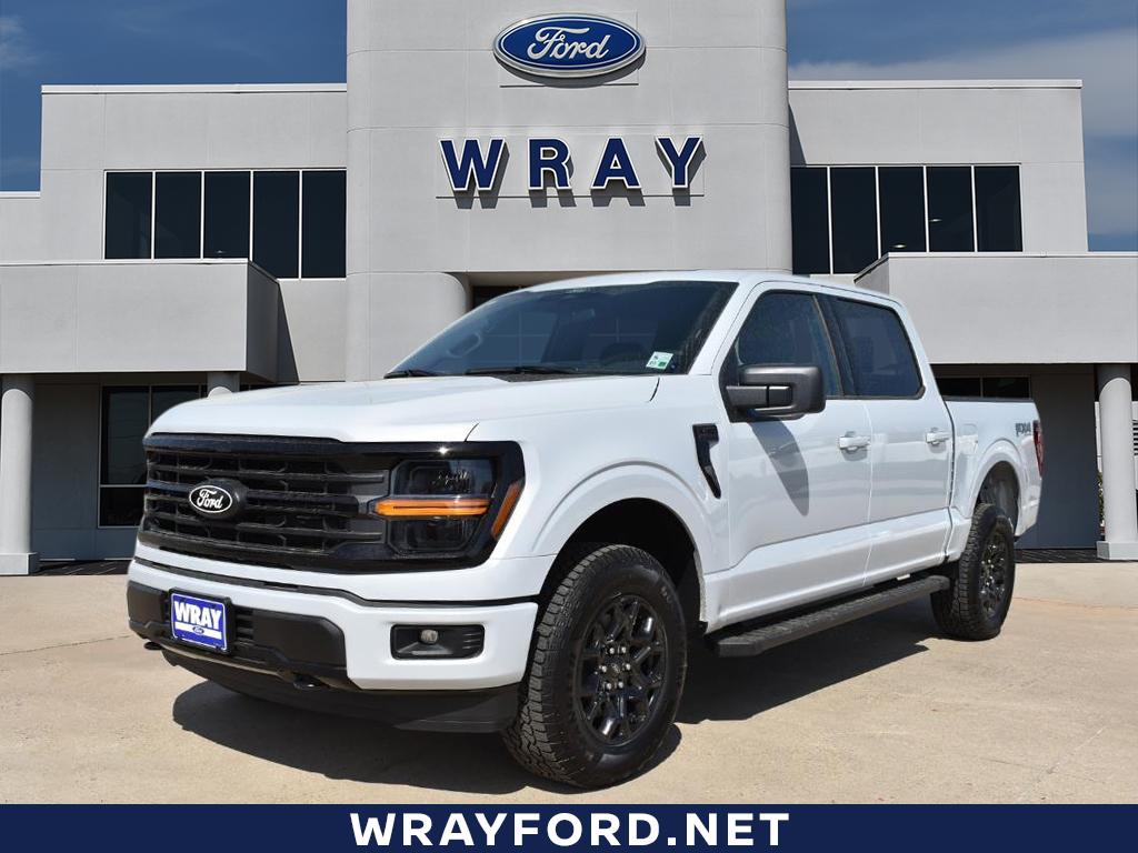 New 2025 Space White Metallic Ford XLT image 1