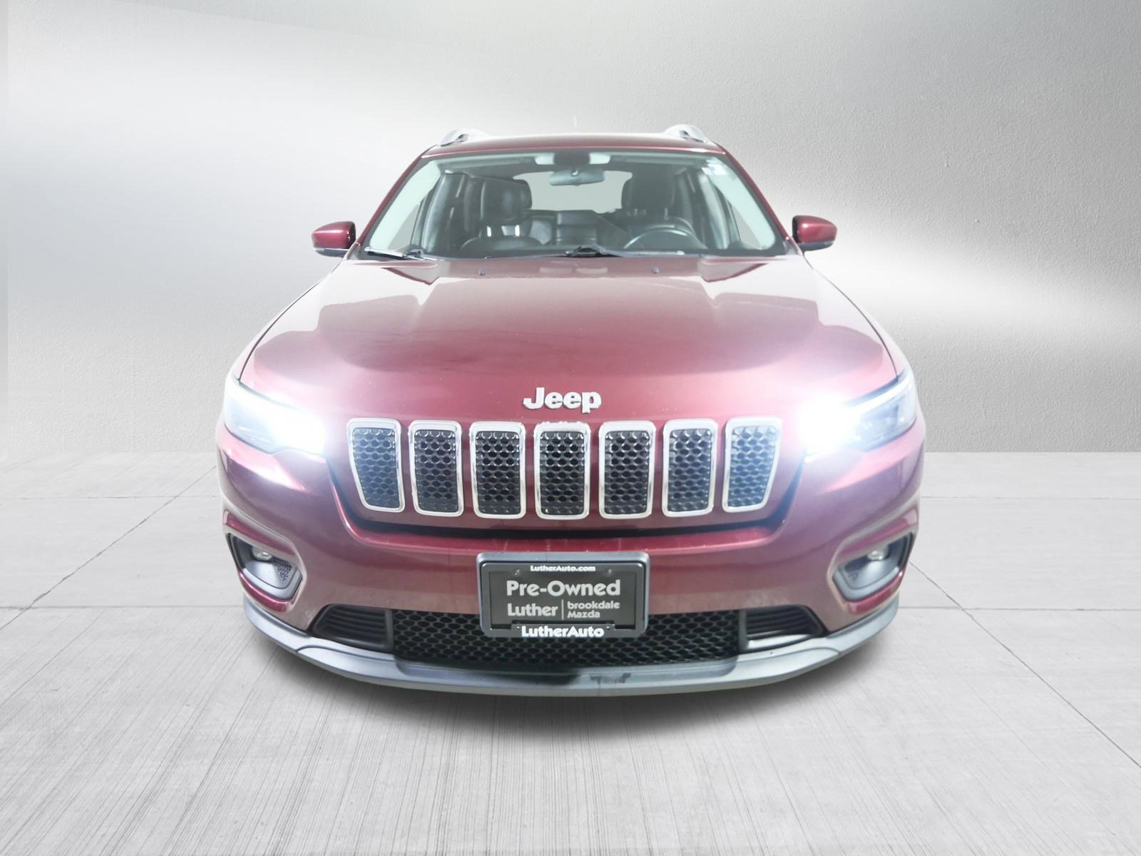 2019 Jeep Cherokee Latitude photo 2