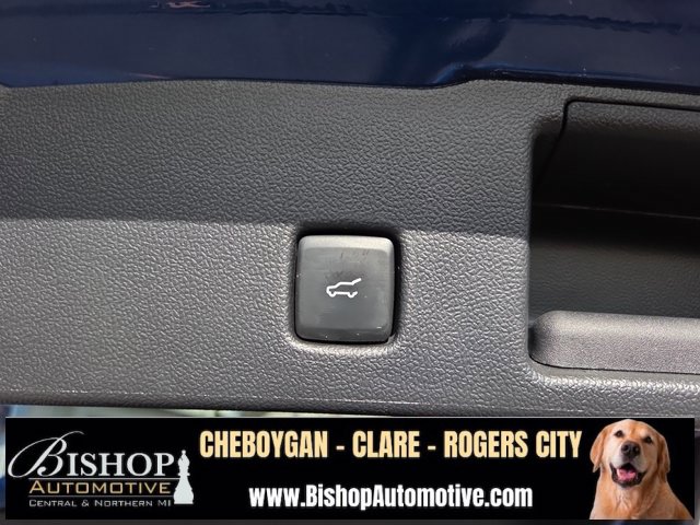 2023 Ford Escape ST-Line photo 24