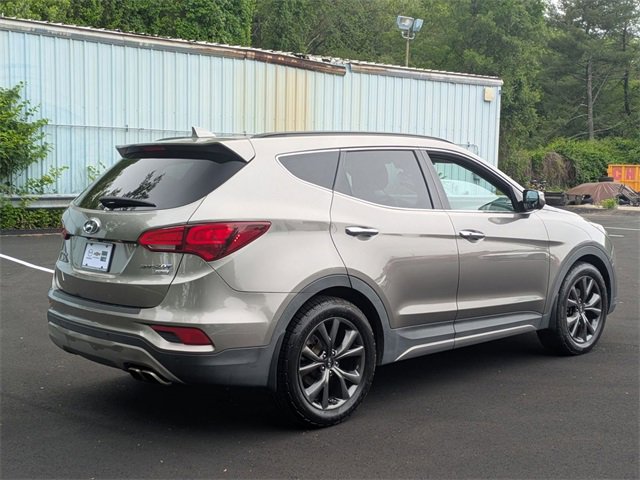 2018 Hyundai Santa Fe Sport 2.0T Ultimate photo 3
