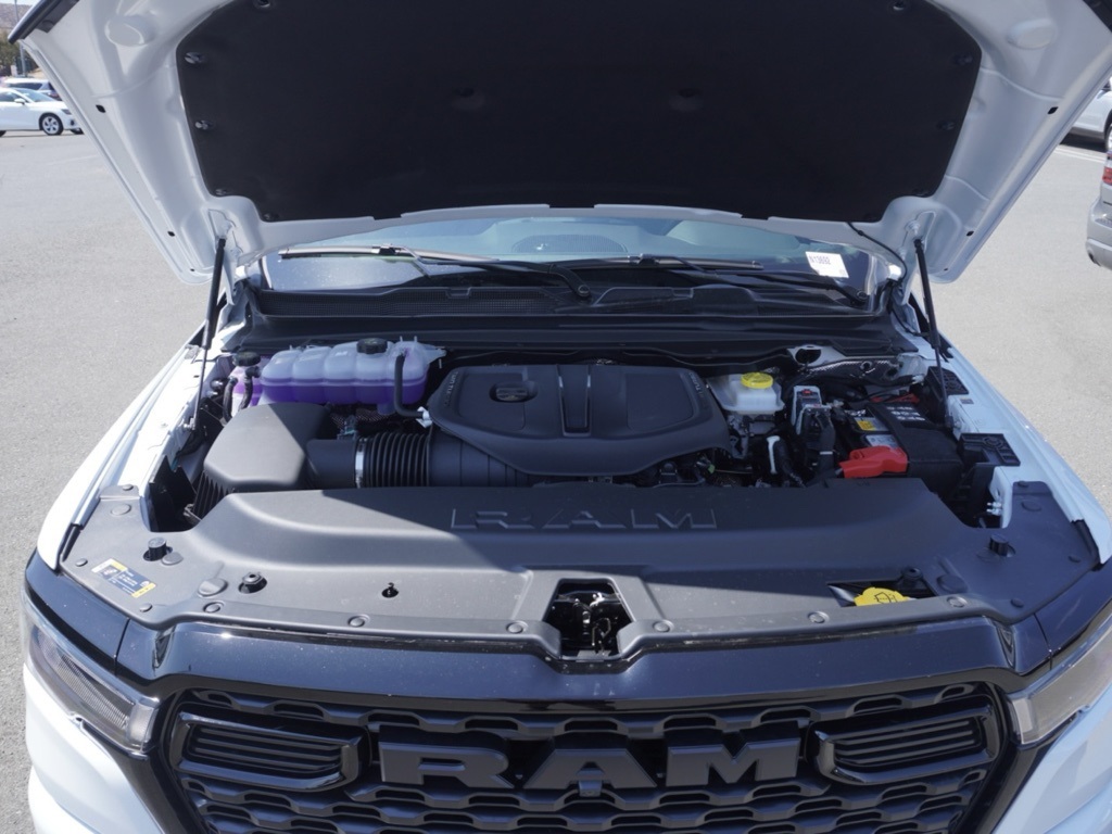 2026 Ram 1500 Big Horn Night Edition photo 29