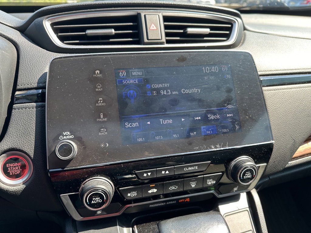 2017 Honda CR-V Touring photo 16