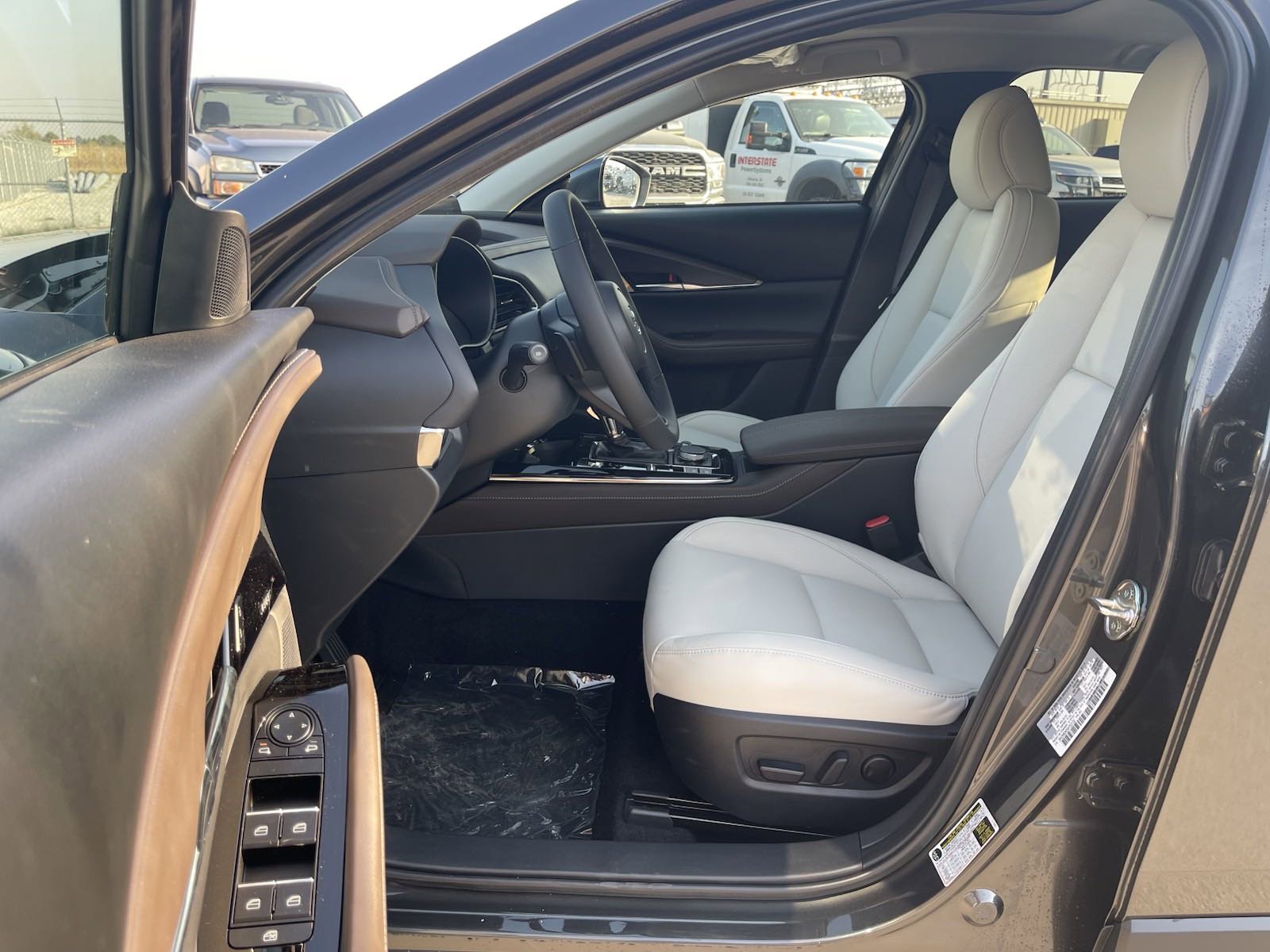 2025 Mazda CX-30 2.5 S Premium photo 6