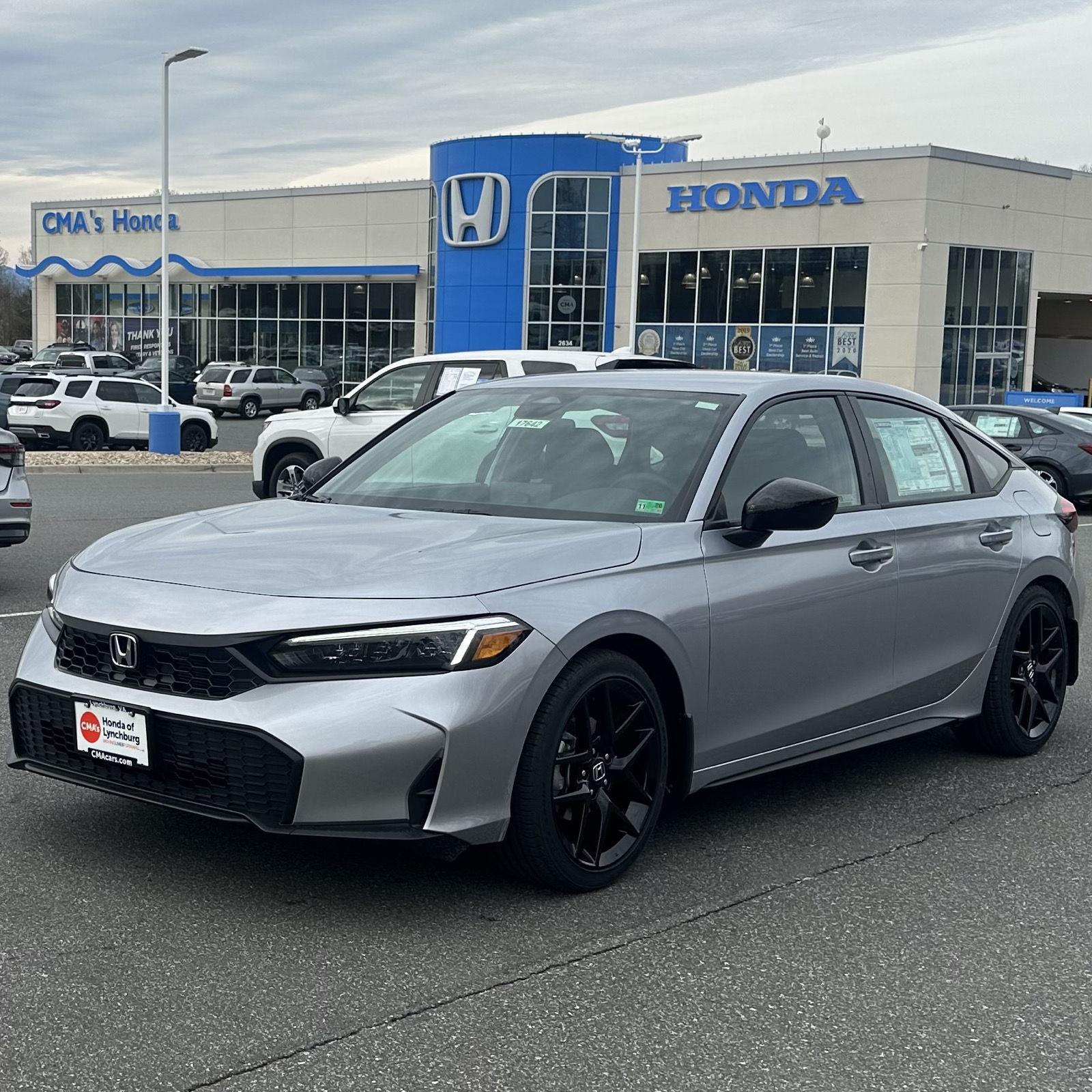 2025 Honda Civic Hatchback Sport's photo